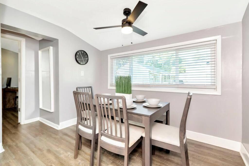 Cozy Bungalow With Patio & Grill, Private And Location Tampa Ngoại thất bức ảnh