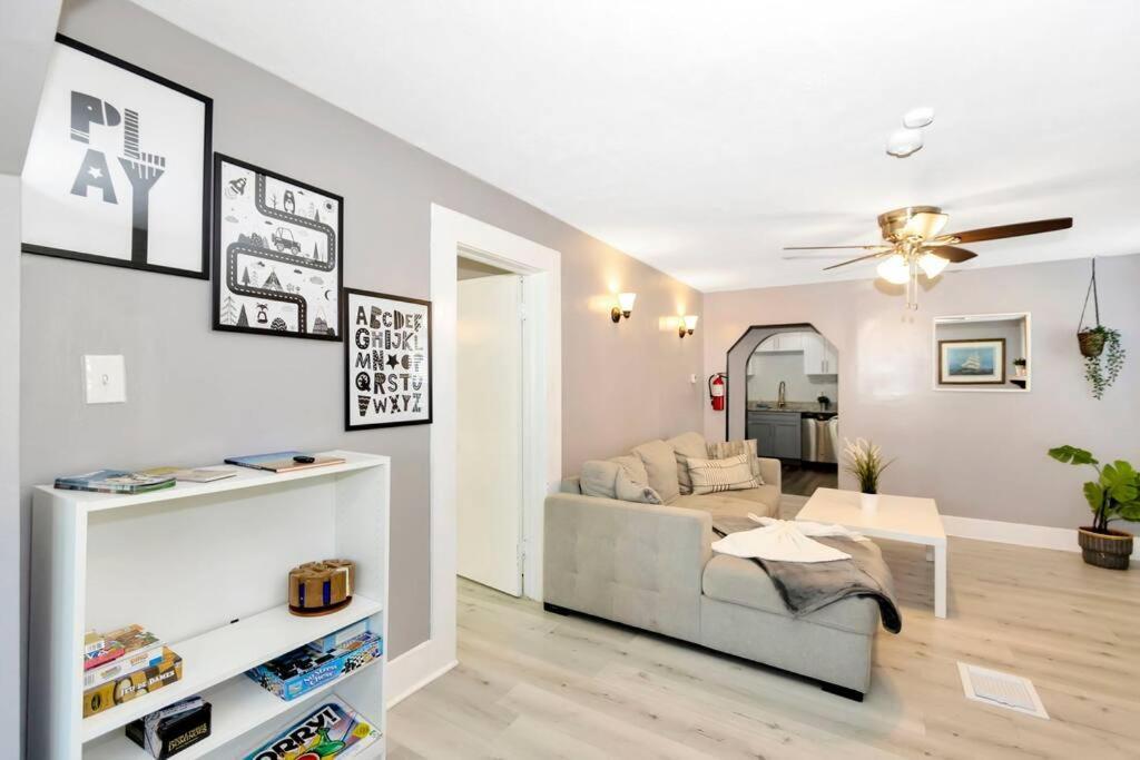 Cozy Bungalow With Patio & Grill, Private And Location Tampa Ngoại thất bức ảnh